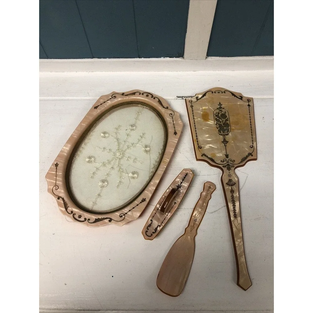 Vtg 4pc Vanity Set Beveled Pearlized Embossed Amber Dresser Tray Mirror Shoehorn